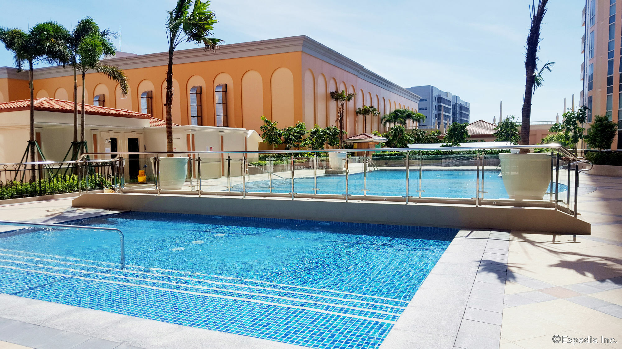 แม๊กซ์ สเตย์ แม๊กซ์ สไตล์ แอท เดอะ เวนิส เรสซิเดนซ์ Apartment ตากิก ภายนอก รูปภาพ