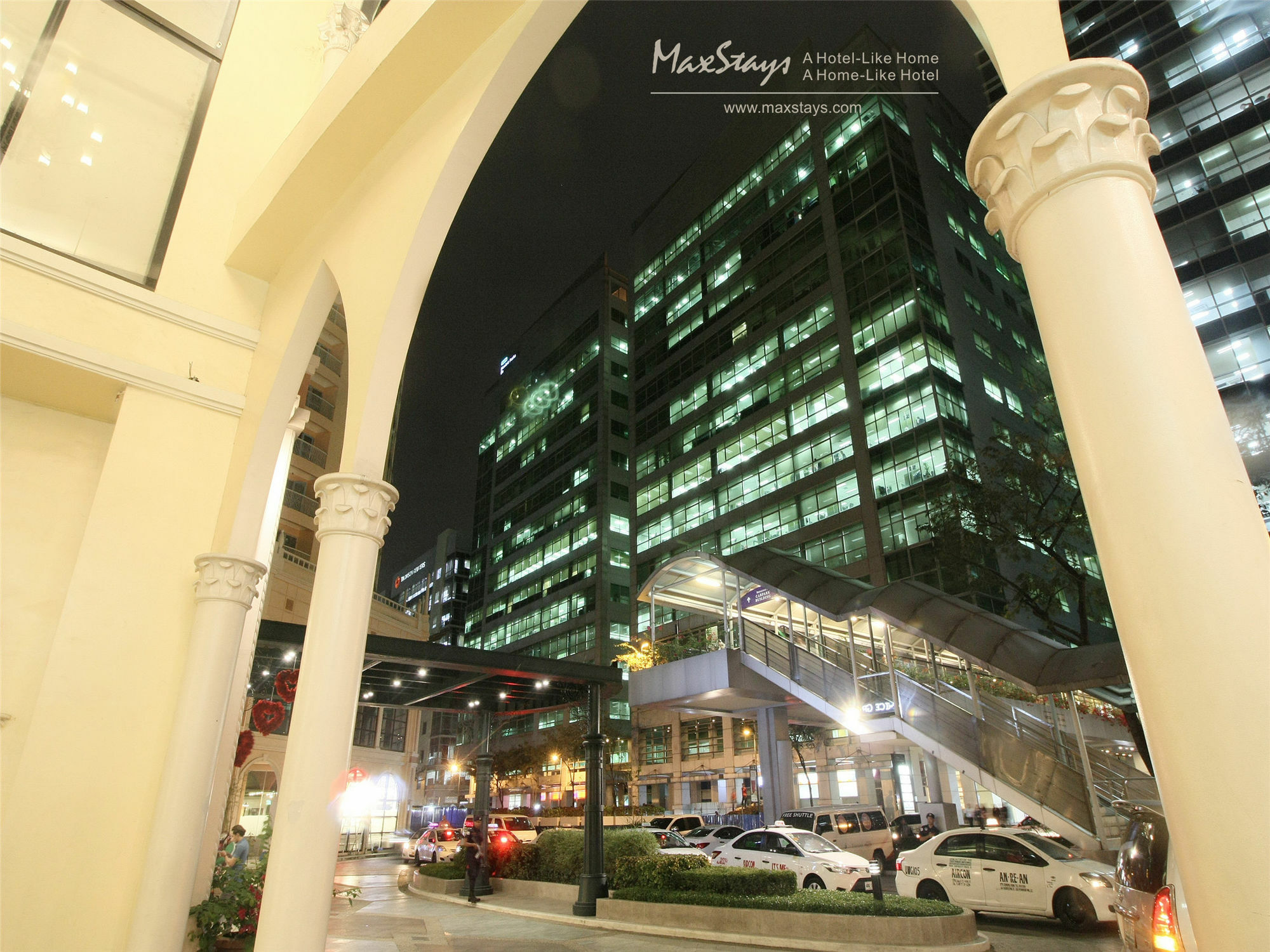 แม๊กซ์ สเตย์ แม๊กซ์ สไตล์ แอท เดอะ เวนิส เรสซิเดนซ์ Apartment ตากิก ภายนอก รูปภาพ